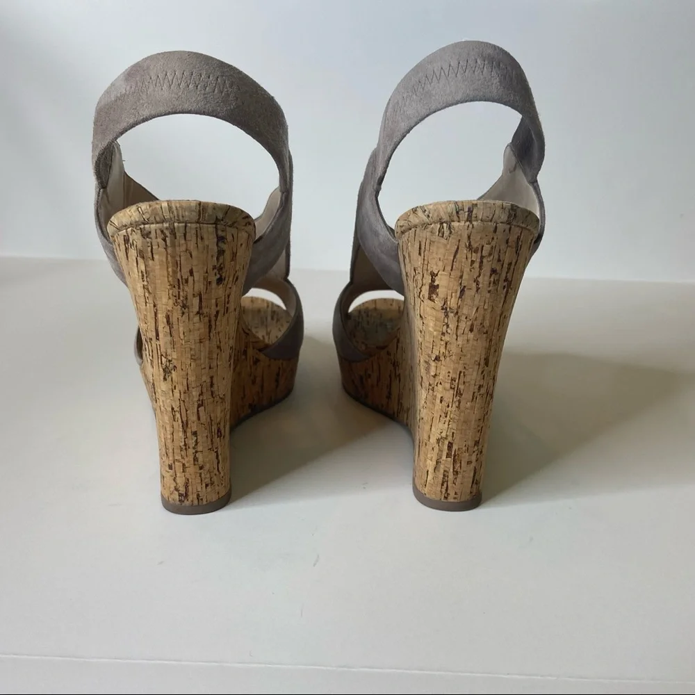 Gray Suede Crisscross Wedge Sandals Size 8.5 - Picture 7 of 9